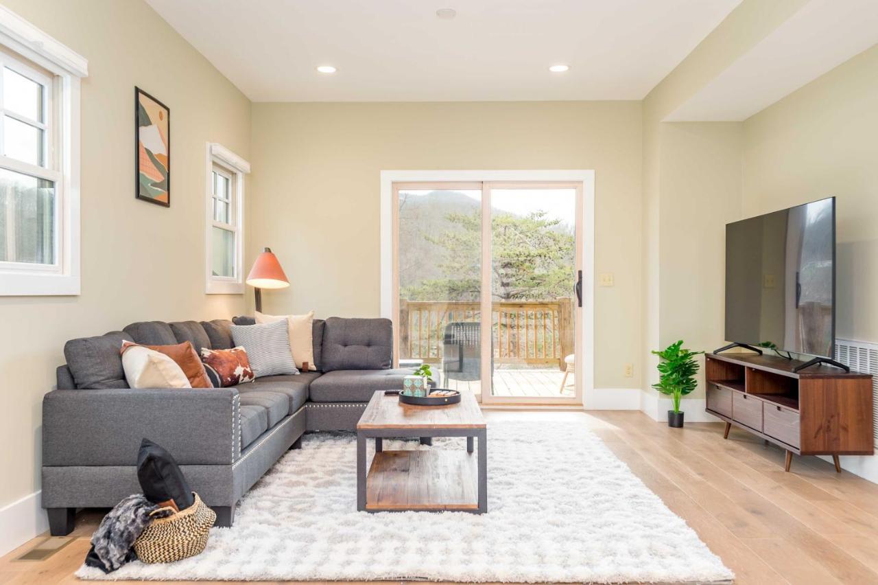 Cullowhee Home With Game Room, Wraparound Decks Екстер'єр фото